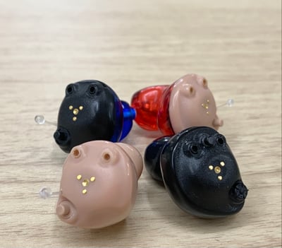 充電式耳あな型補聴器集合-2